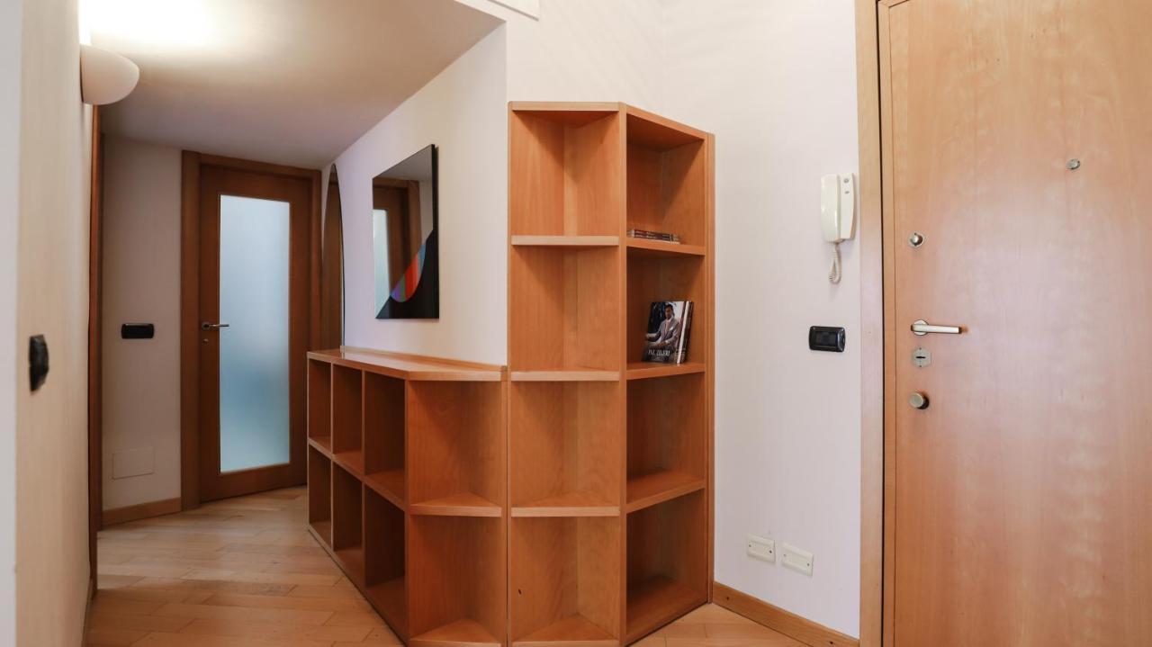 Italianway - Dei Tulipani 4 Daire Milano Dış mekan fotoğraf